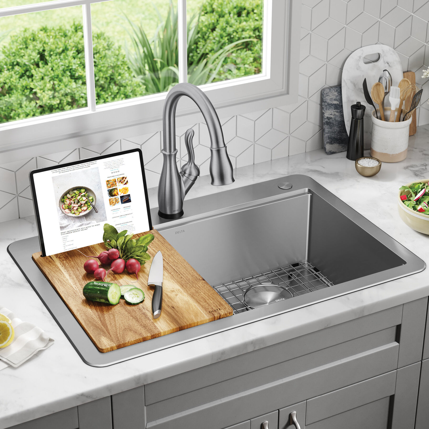 33&rdquo; Workstation&nbsp;Drop-In Top Mount&nbsp;Double&nbsp;Bowl&nbsp;16 Gauge Stainless Steel&nbsp;Kitchen Sink&nbsp;with&nbsp;WorkFlow&trade; Ledge and Accessories
